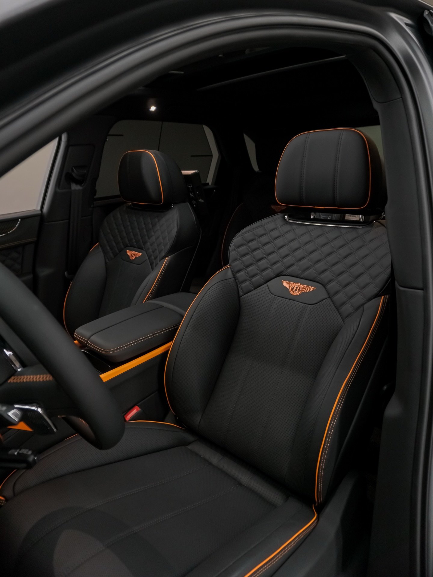 Bentley Bentayga Black Edition